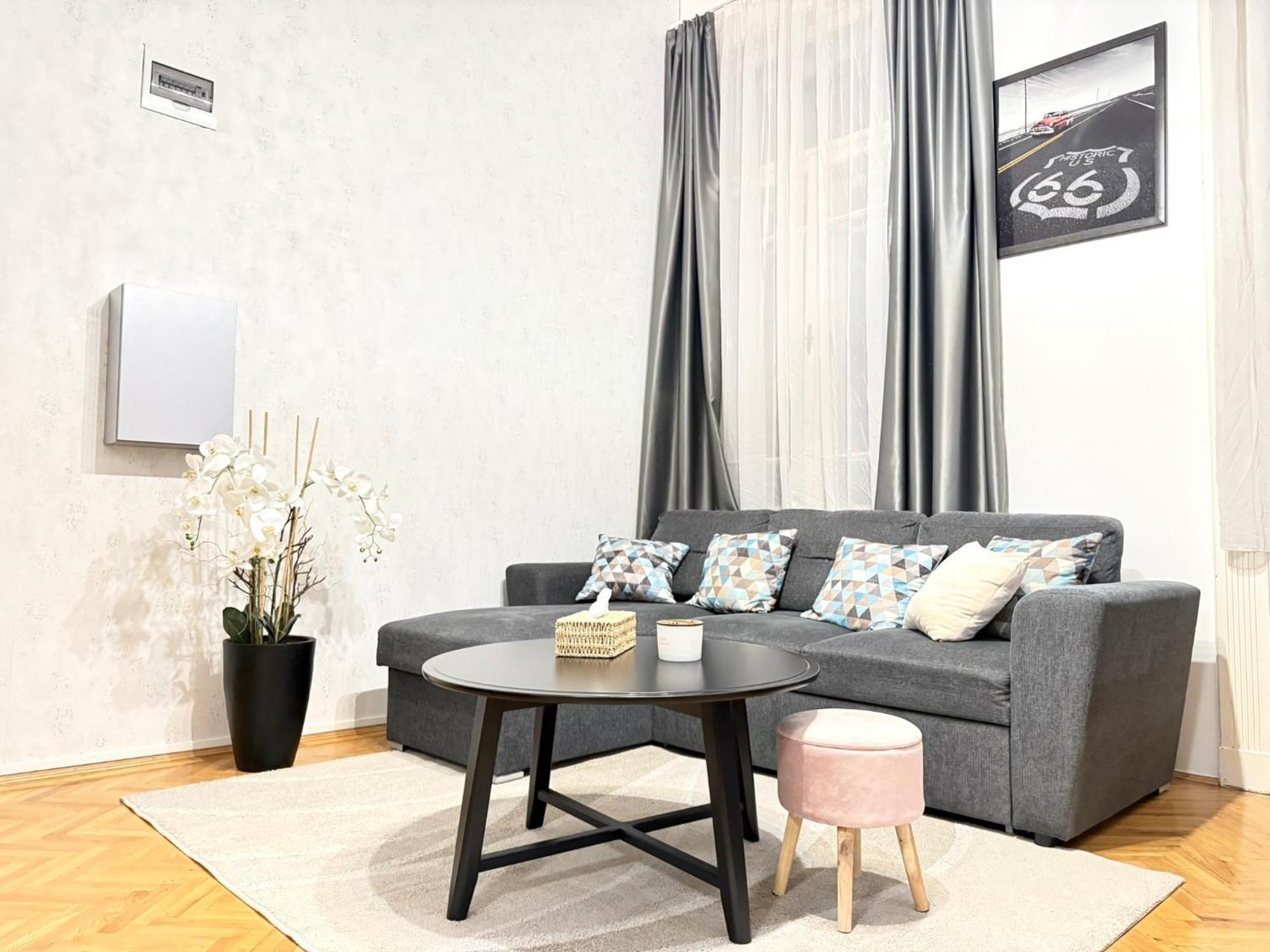 Lejlighed Gellert Spacious