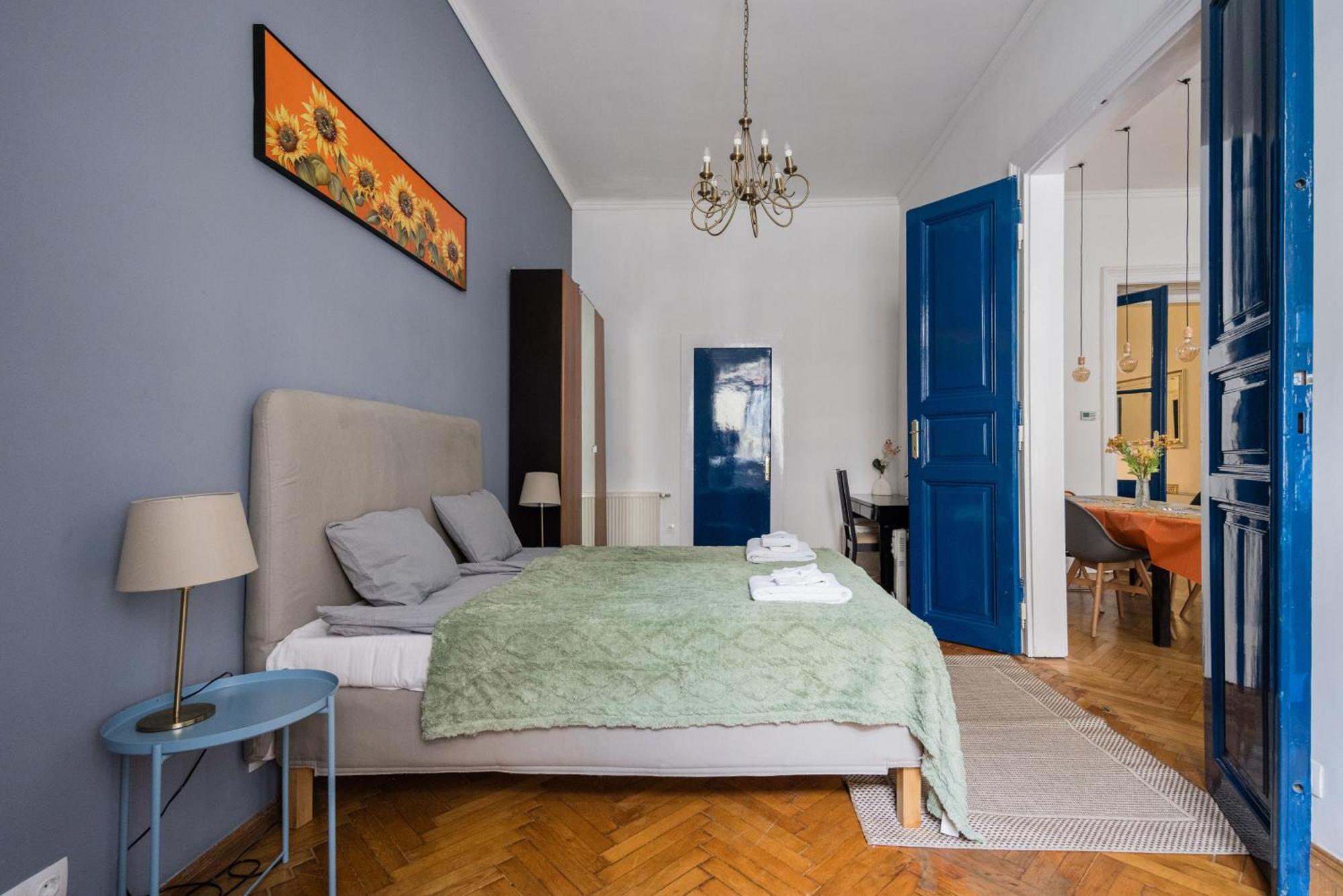 Appartamento Bright & Grand With 4 Bedrooms By New York Cafe Budapest