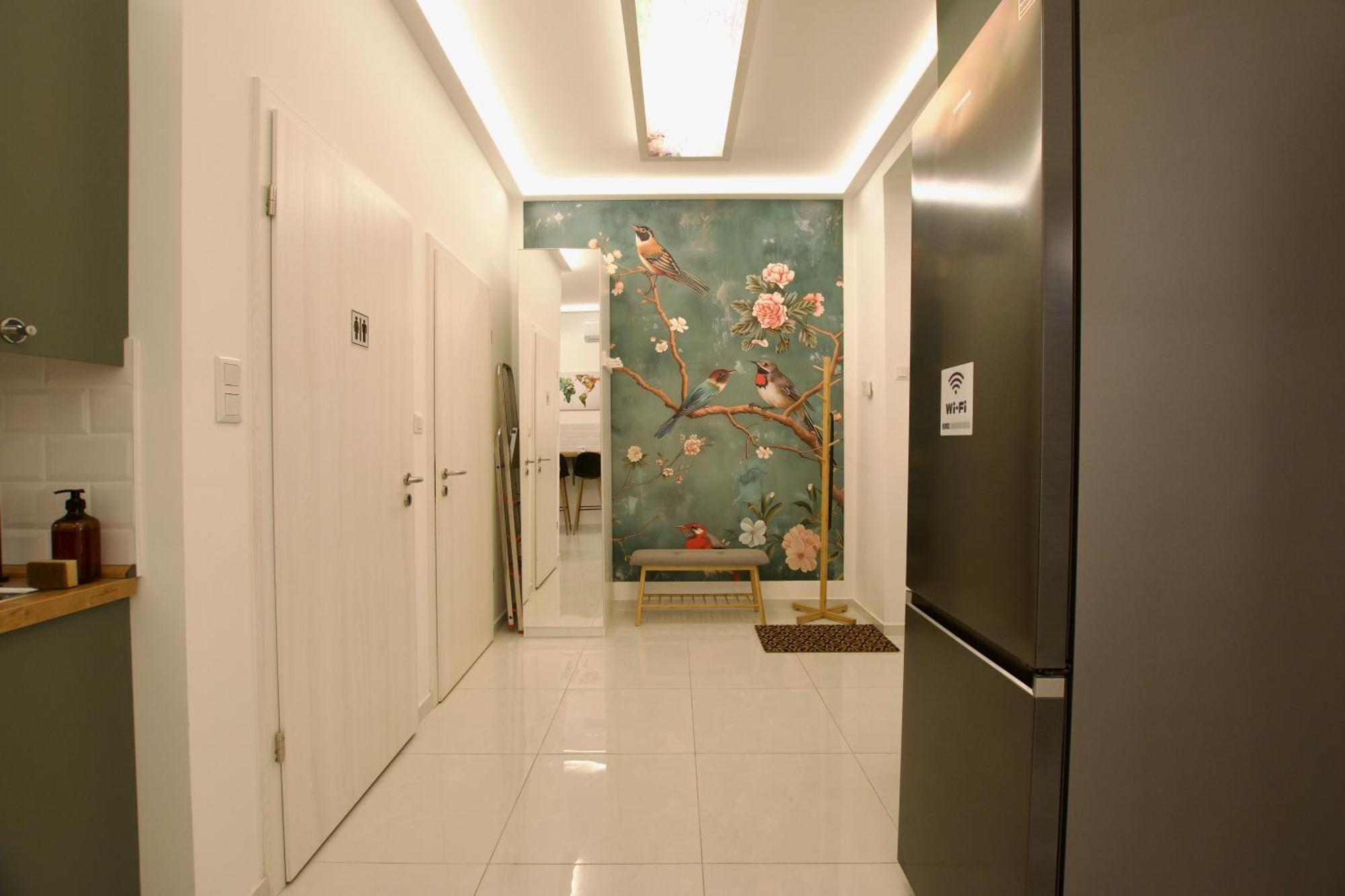 Standard By Hi5- Jankalak Budapest