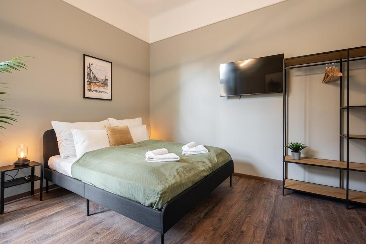 Premium 4 Bedroom On Maria St * Budapešť