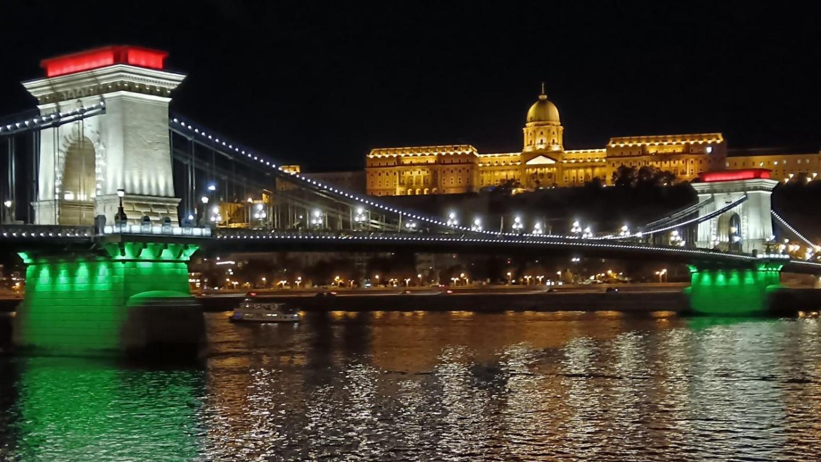 Luxe Studio With City Center Vibe Budapest