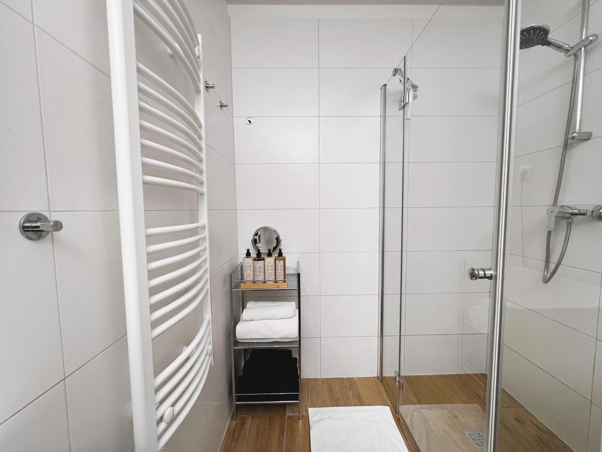 Apartment Luxe Studio With City Center Vibe Budapest