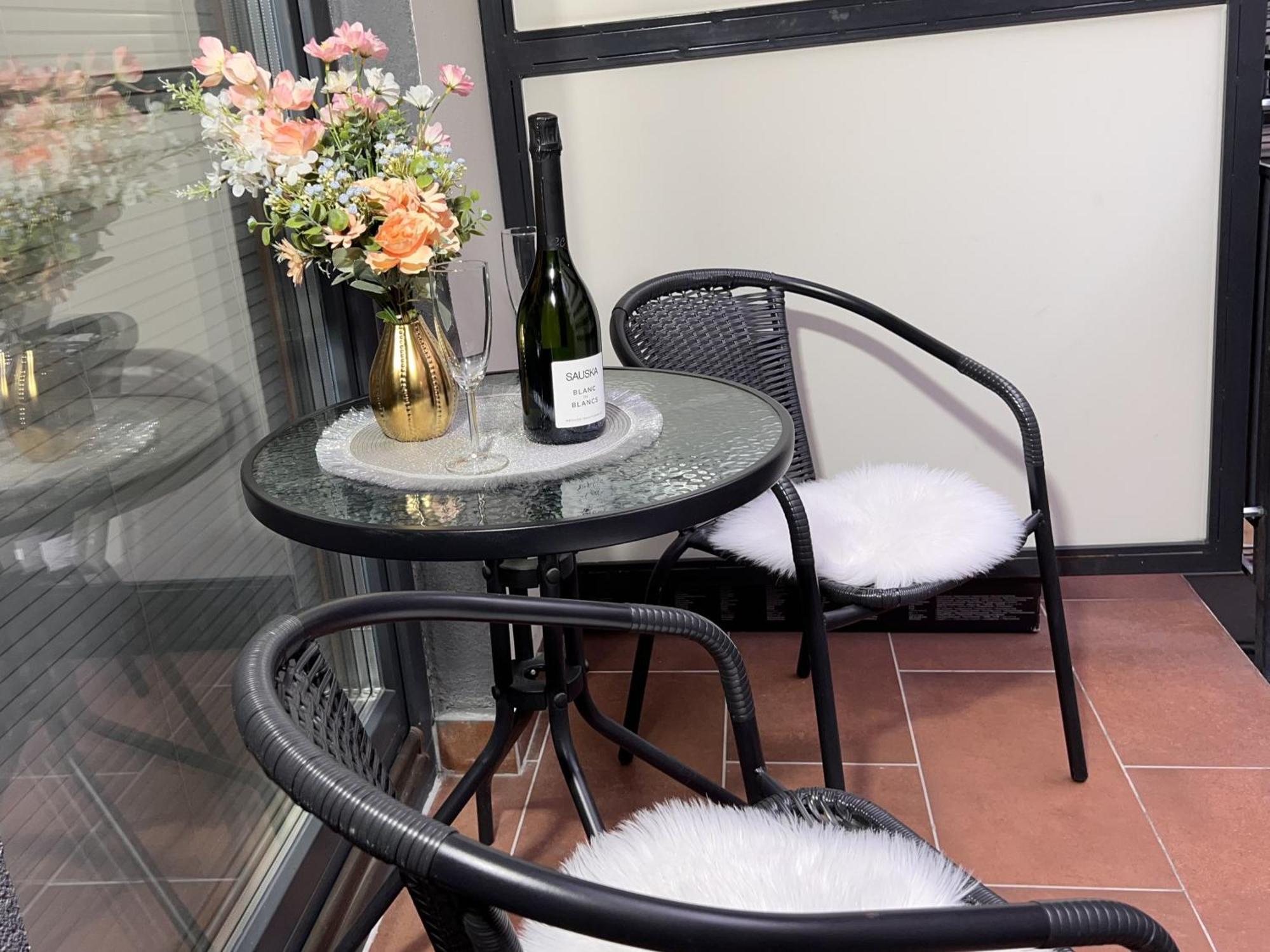 Luxe Studio With City Center Vibe Budapest