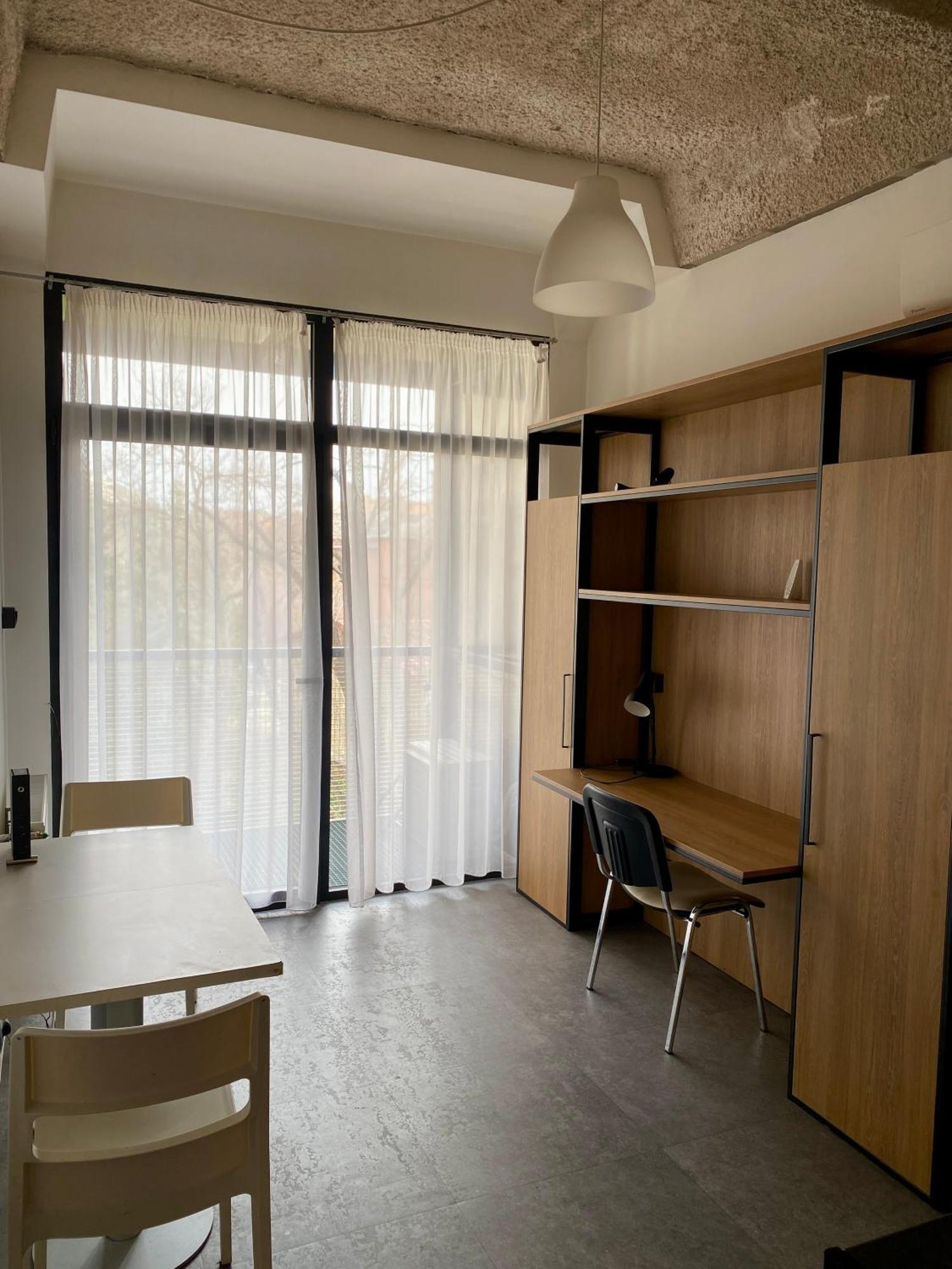 Roland Downtown - Rottenbiller Apartment Budapest