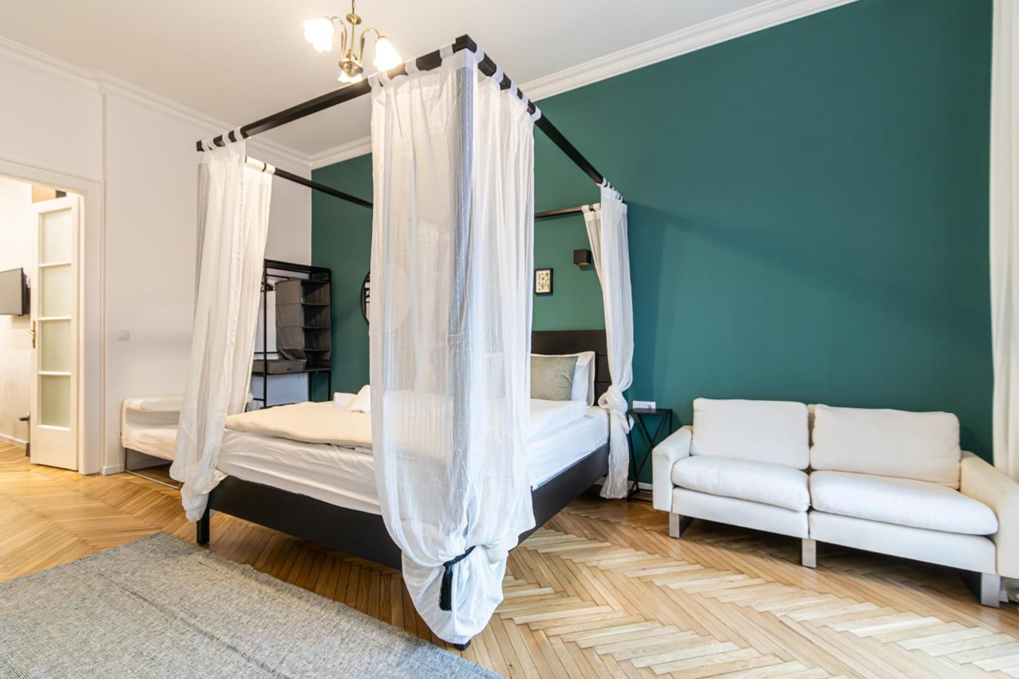 Appartamento 80 Sqm, 3 Bedrooms, 2 Bathrooms, New Budapest