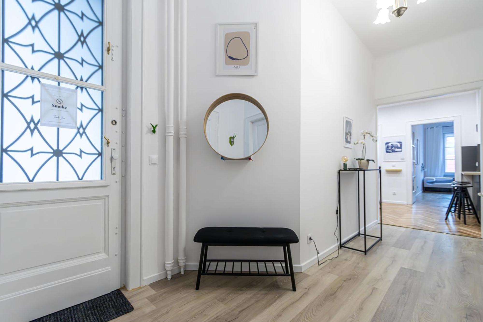 80 Sqm, 3 Bedrooms, 2 Bathrooms, New Lägenhet