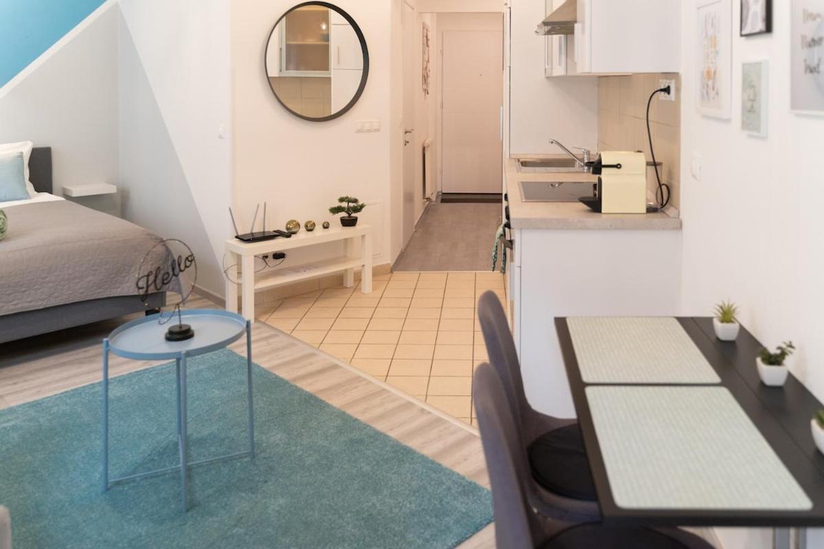 Appartamento Into The Blue 2 - Kiraly Street - Ac -selfcheckin Budapest