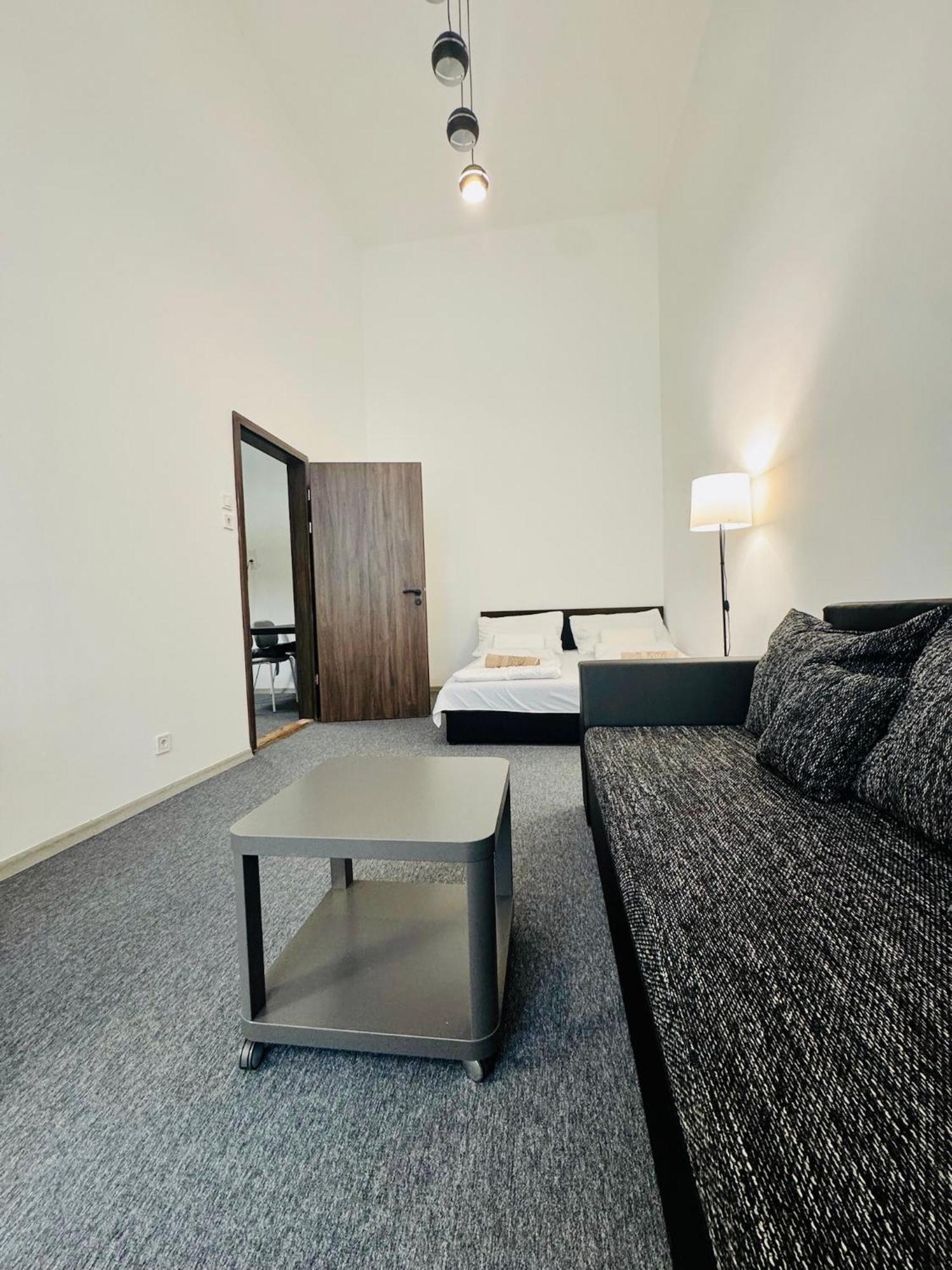 M&m - Bazilika Appartement *