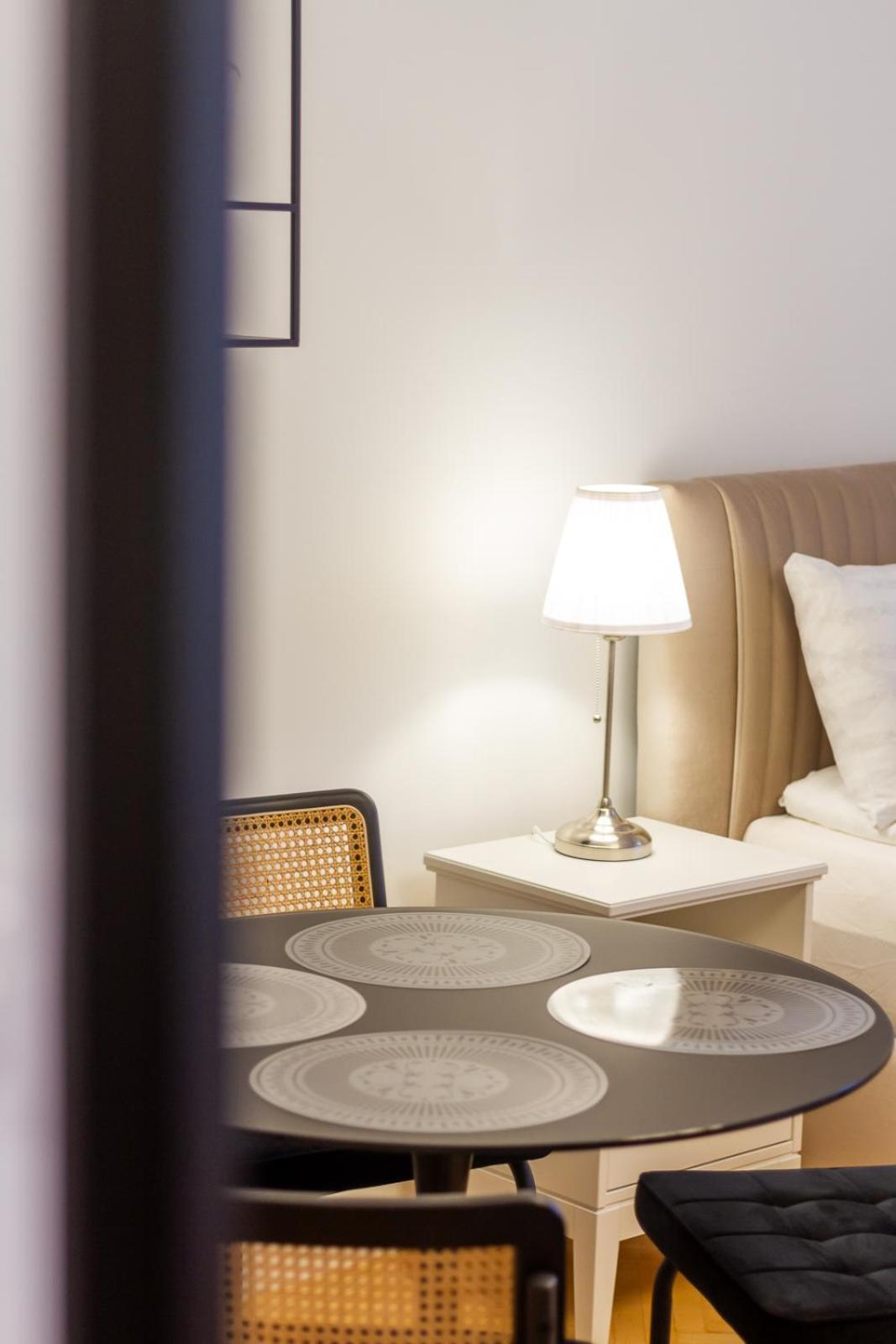 Parliament Square Nw Apartment Budapest