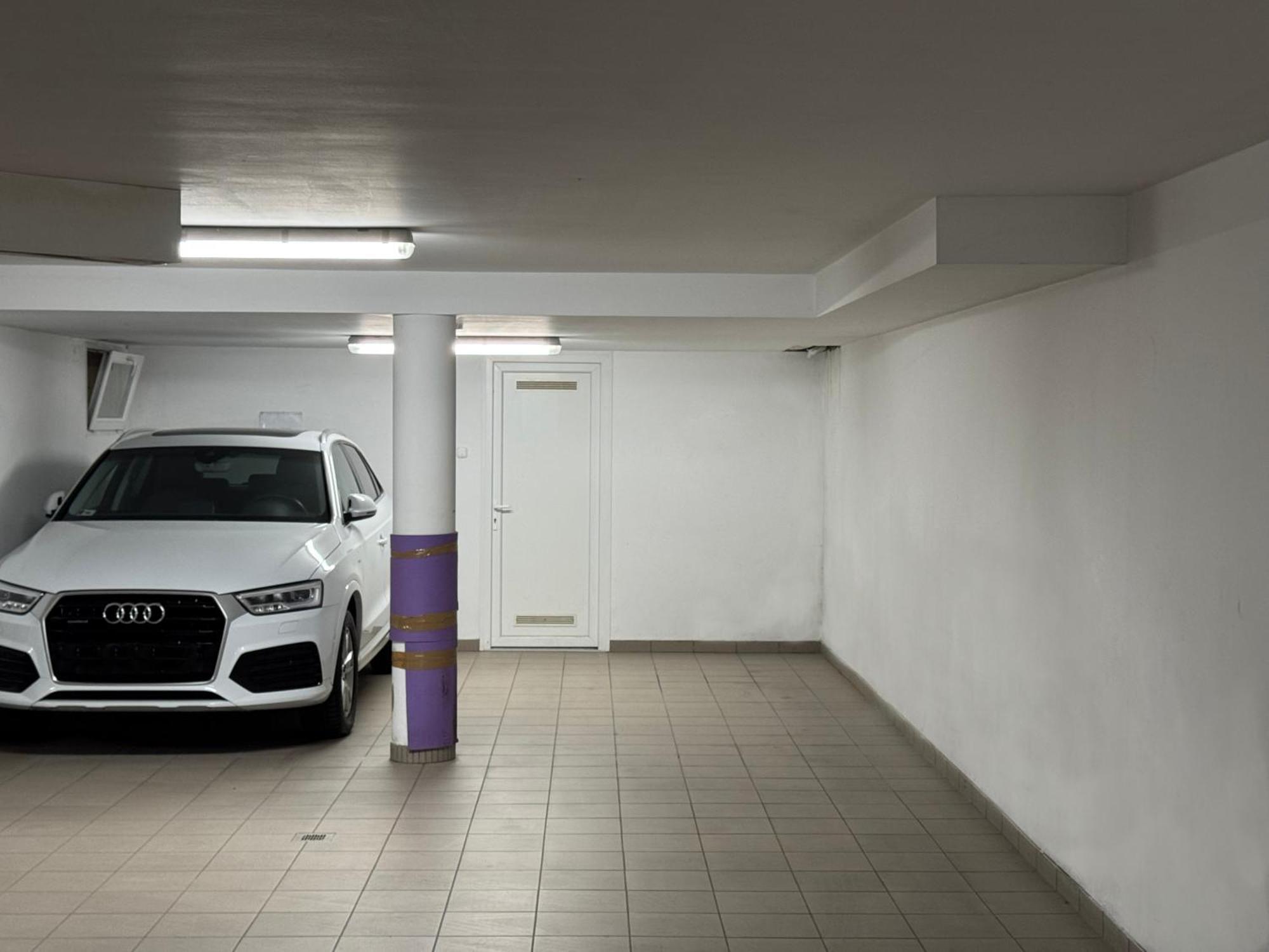 Luxury Penthouse On Rosehill With Free Garage Budapest