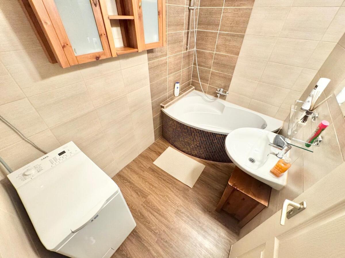 Apartamento T27 *