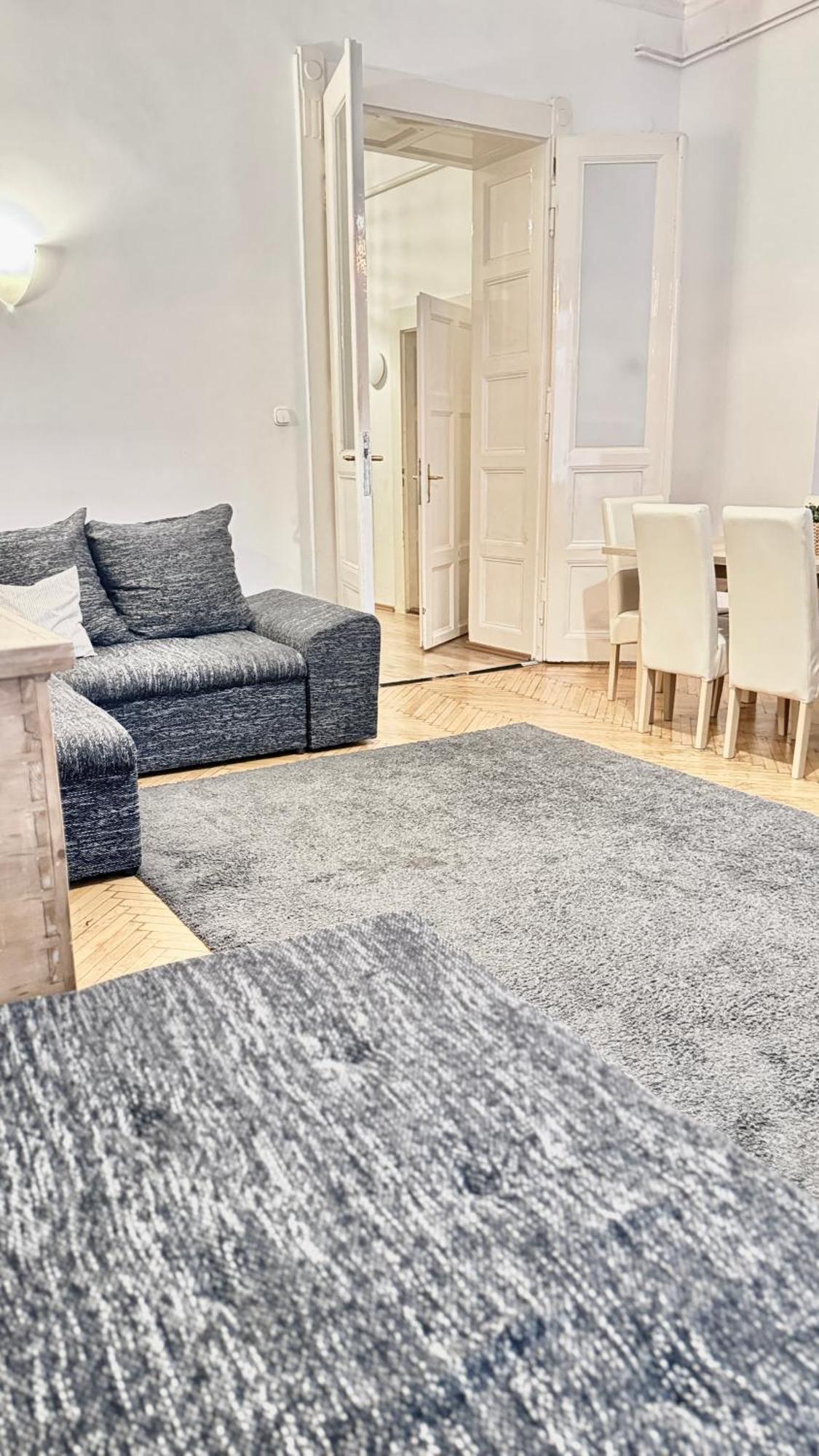Vaci Corso Lägenhet