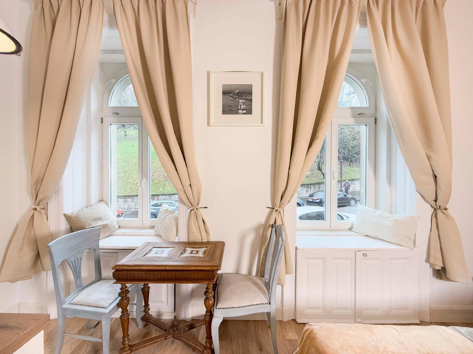 Hj7-a Hunyadi Apartamento