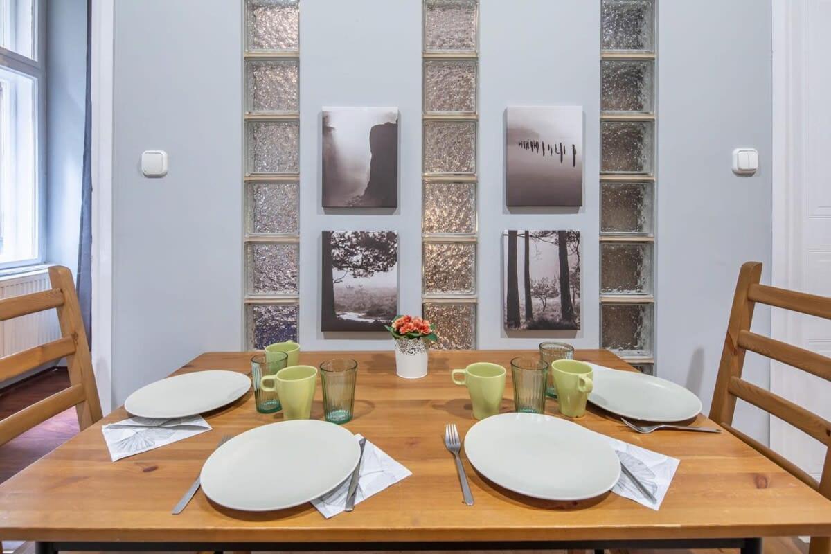 Sleek Warm Design Retreat Appartamento *