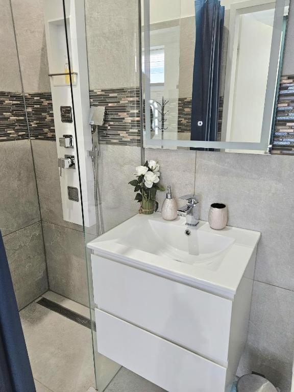 Apartman Designer Downtown Gem