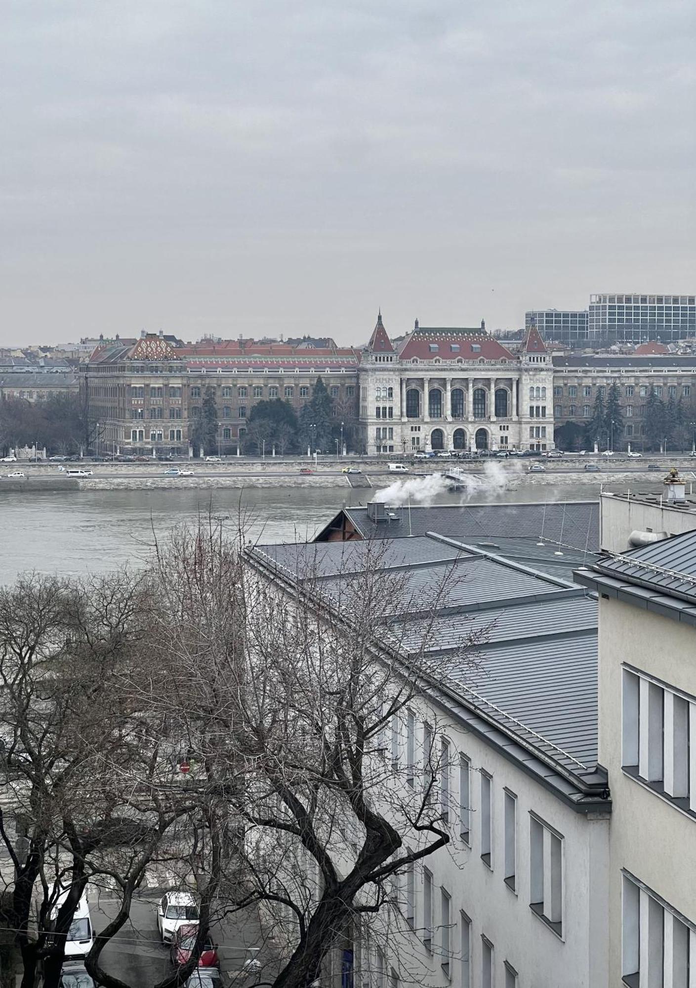 The Riverhouse * Budapest