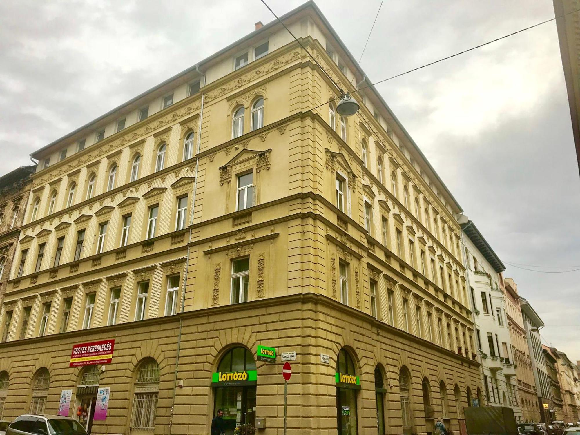 Downtown Minimal * Budapešť