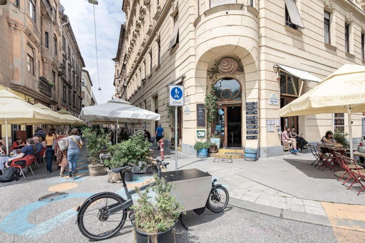 Appartamento - New With Balcony - Comfy *