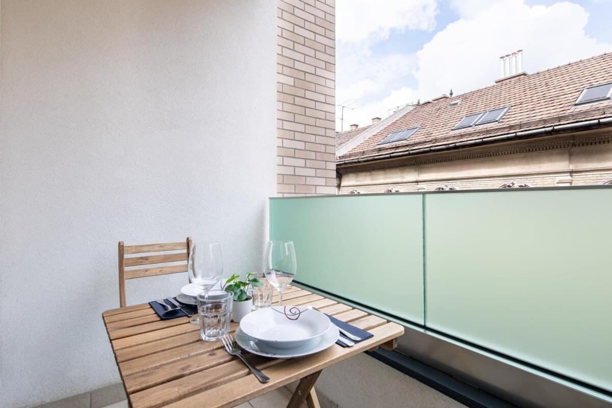 - New With Balcony - Comfy Budapest