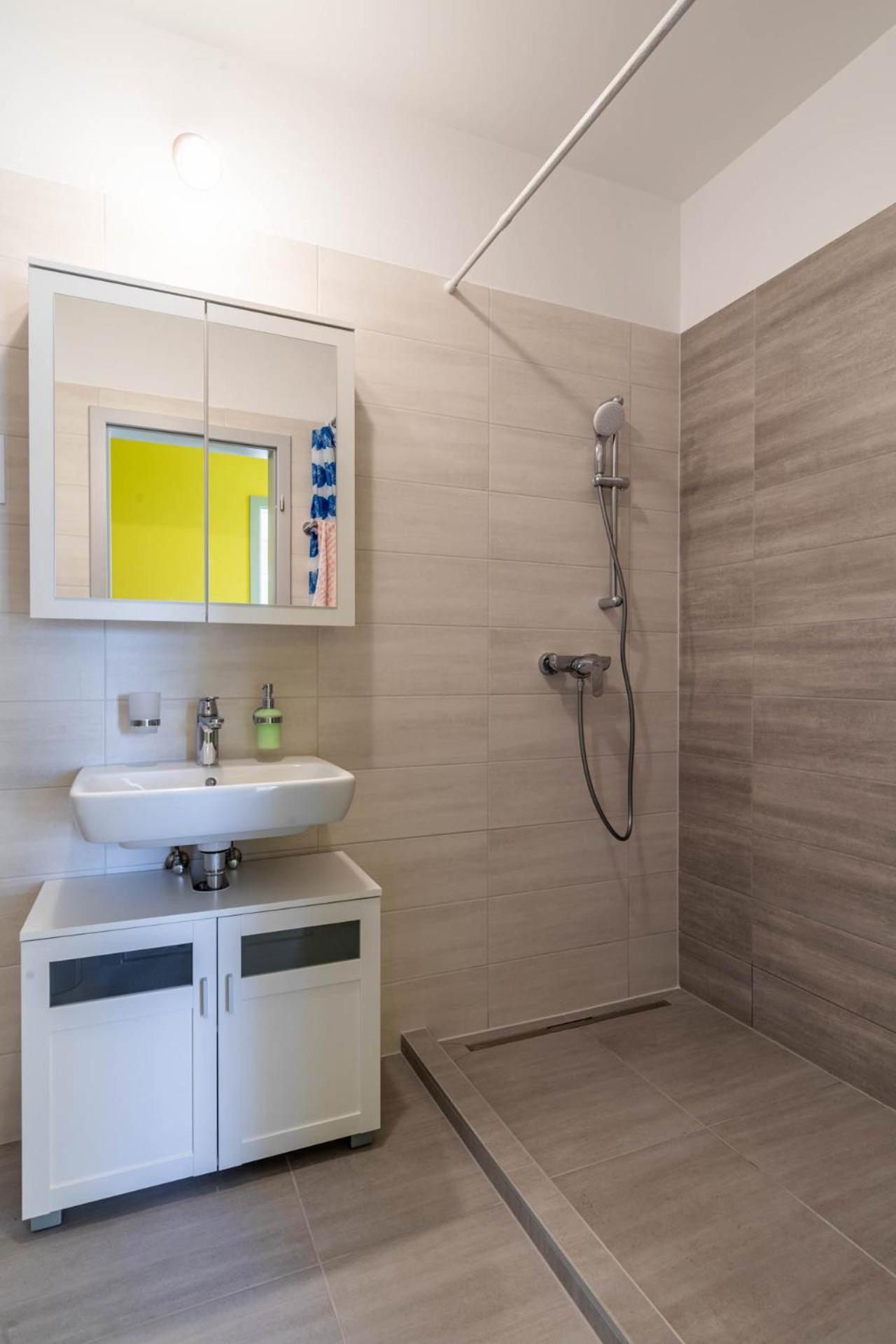 Luxurious Bob With Private Parking * Budapest