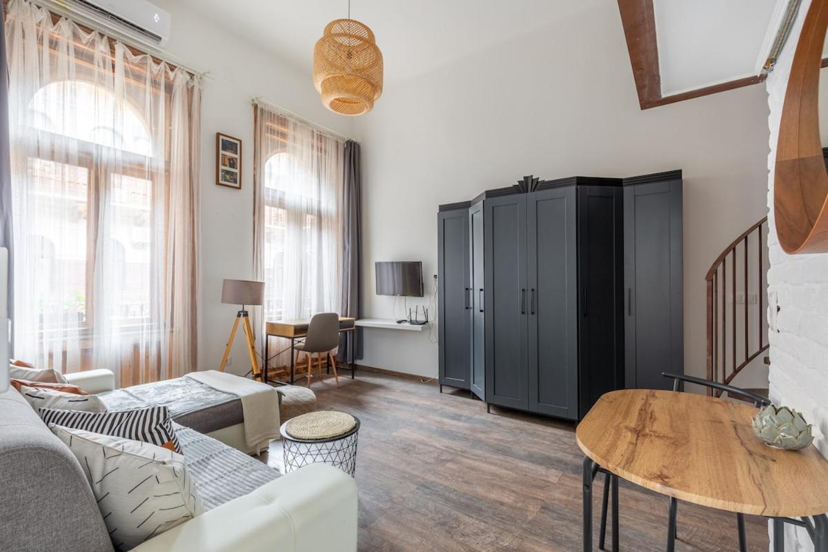 Designer Studio Apt 2 Appartamento *