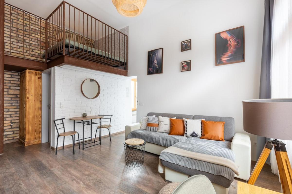 Designer Studio Apt 2 Appartamento