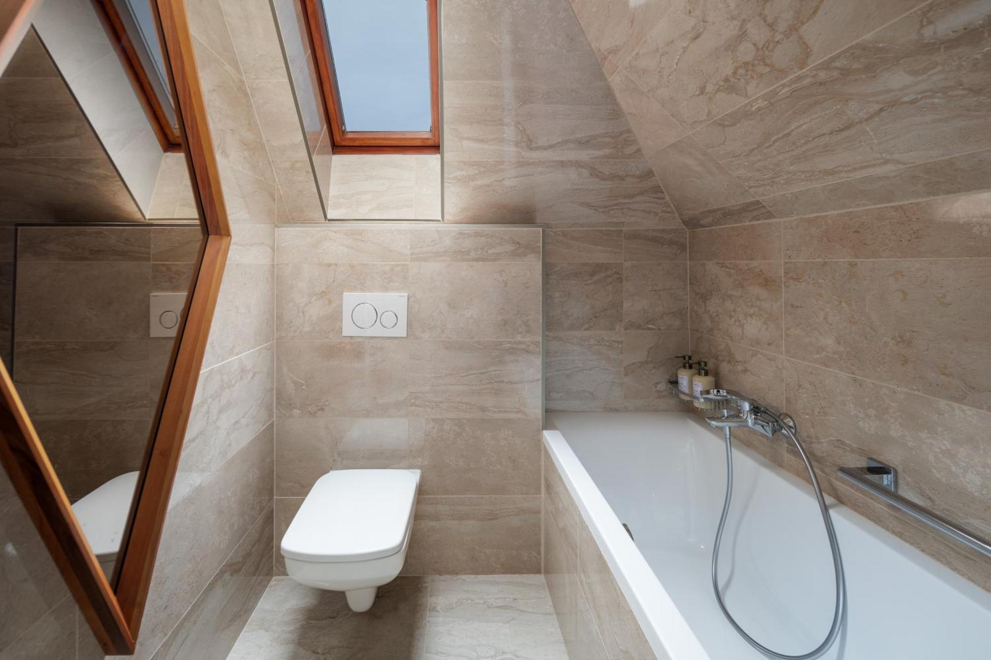 Villa Uhu 750 M2 - *