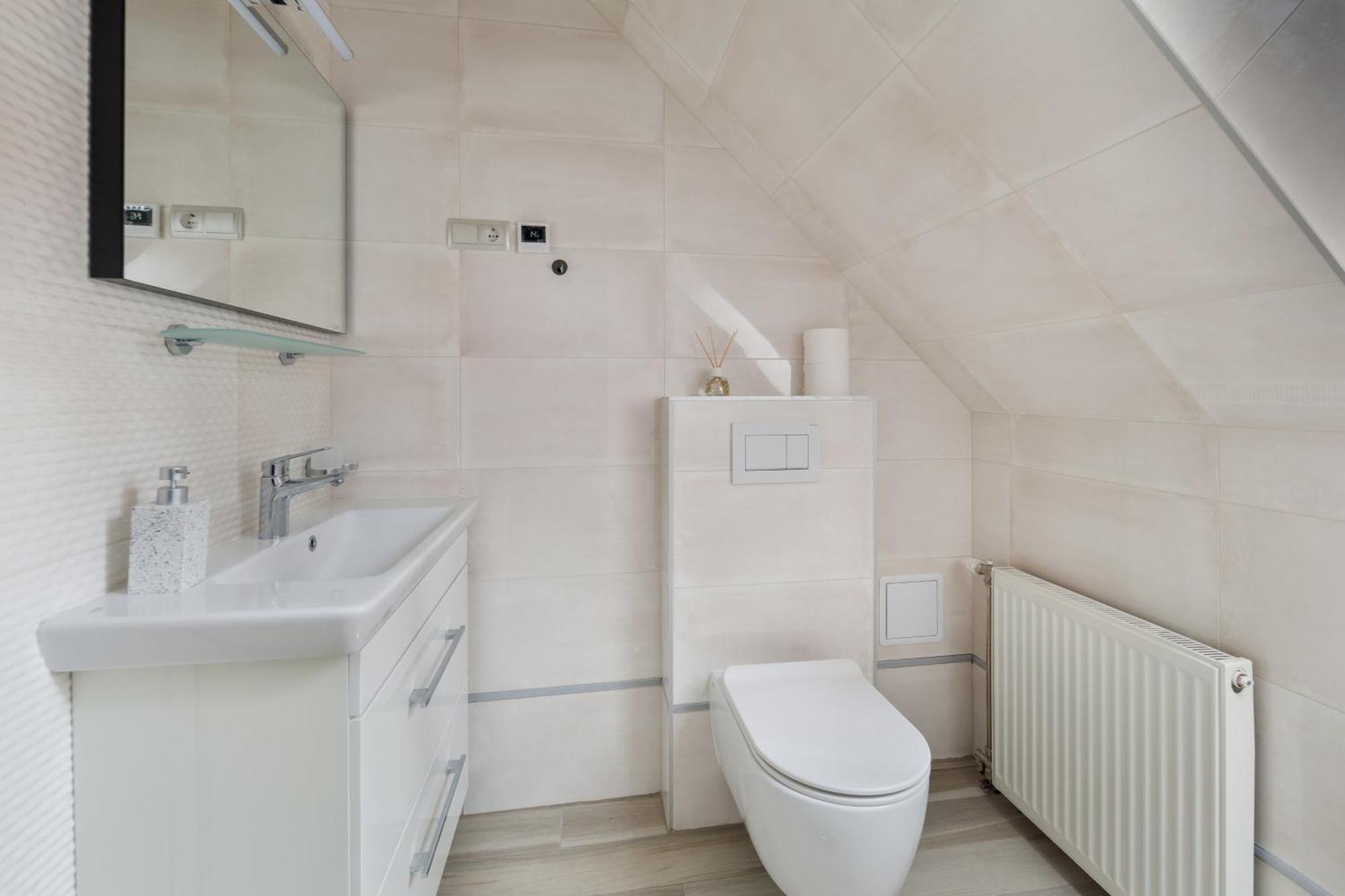 Uhu 750 M2 - Villa Budapest