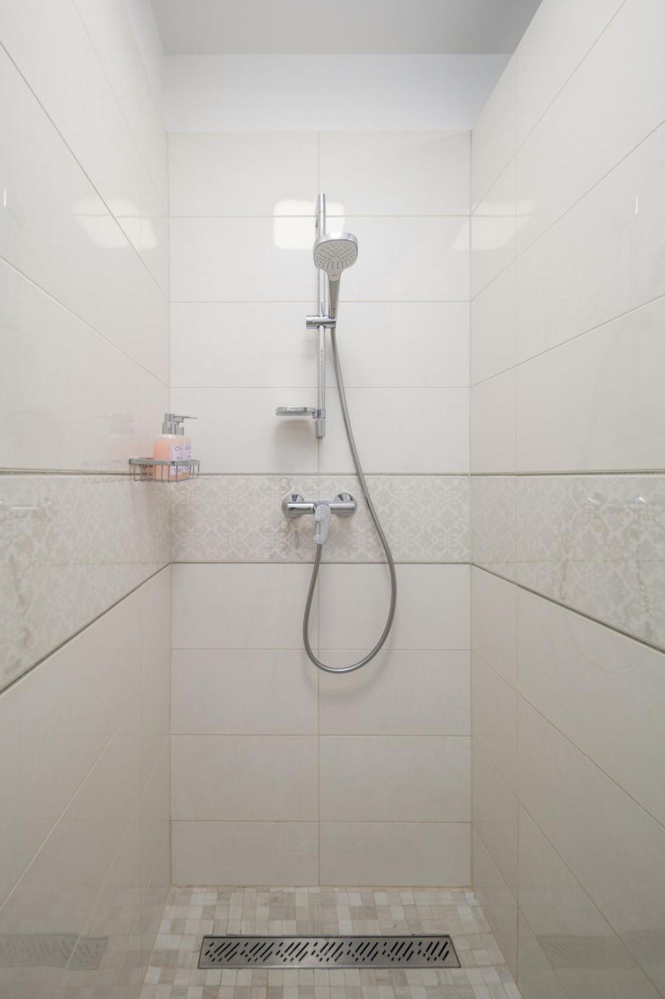 Villa Uhu 750 M2 - Budapest
