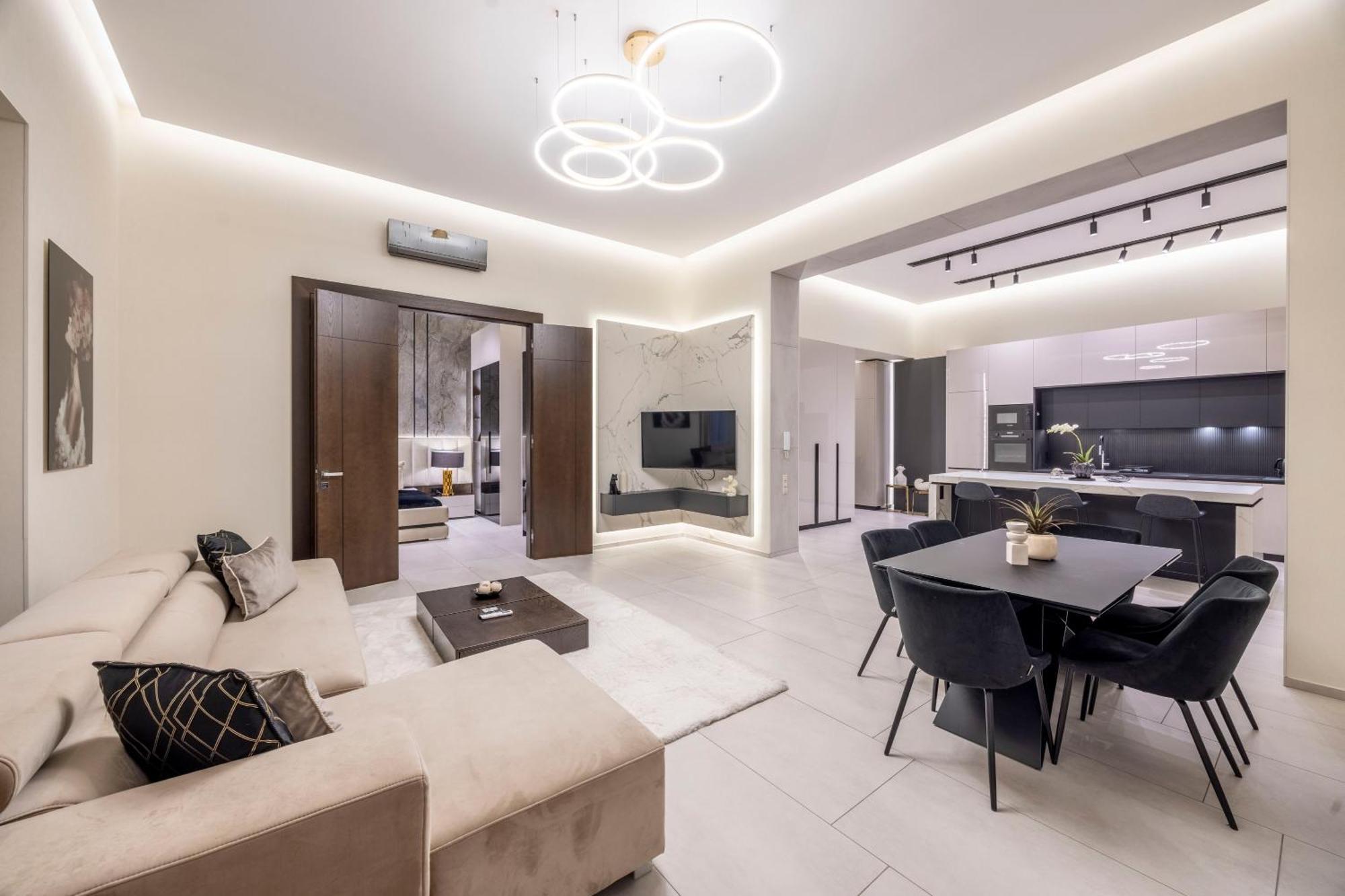 Luxurious High-end Grand In The Center Of Budapest