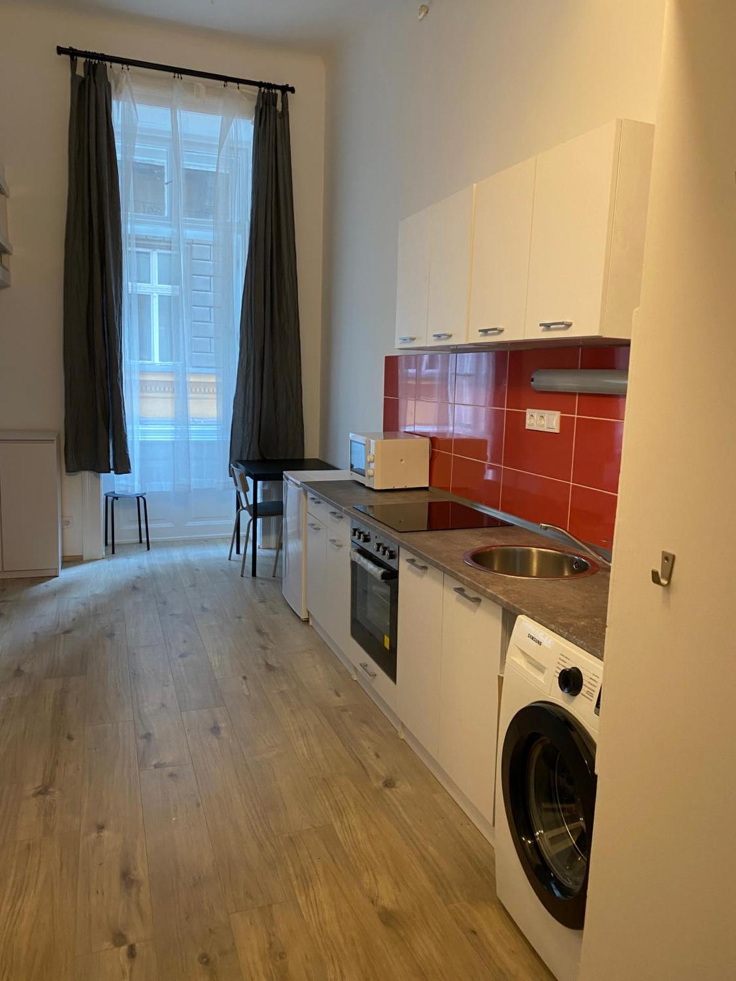 Niko's Budapest