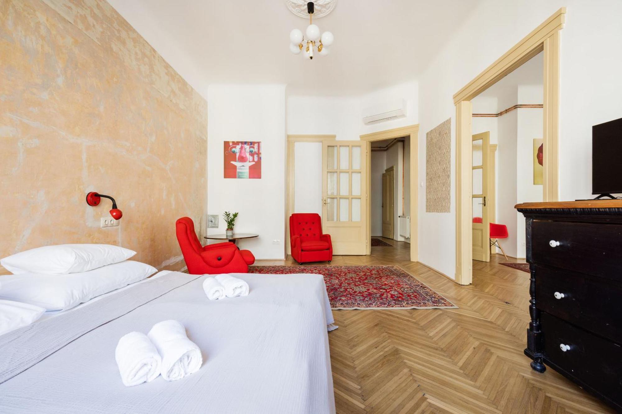 Budapestayz - Baross Apartamento