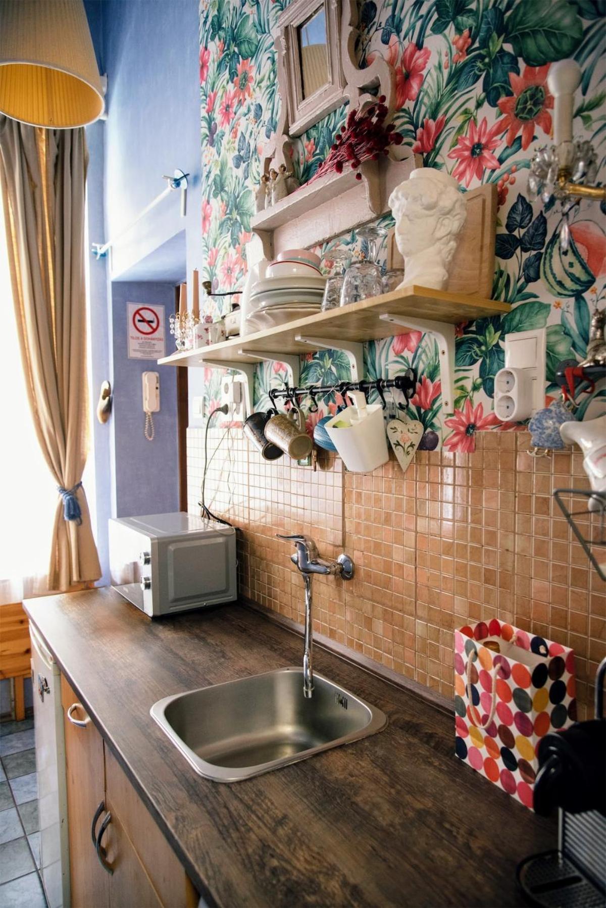 Friendly Vintage In The Downtown With Ac * Budapest