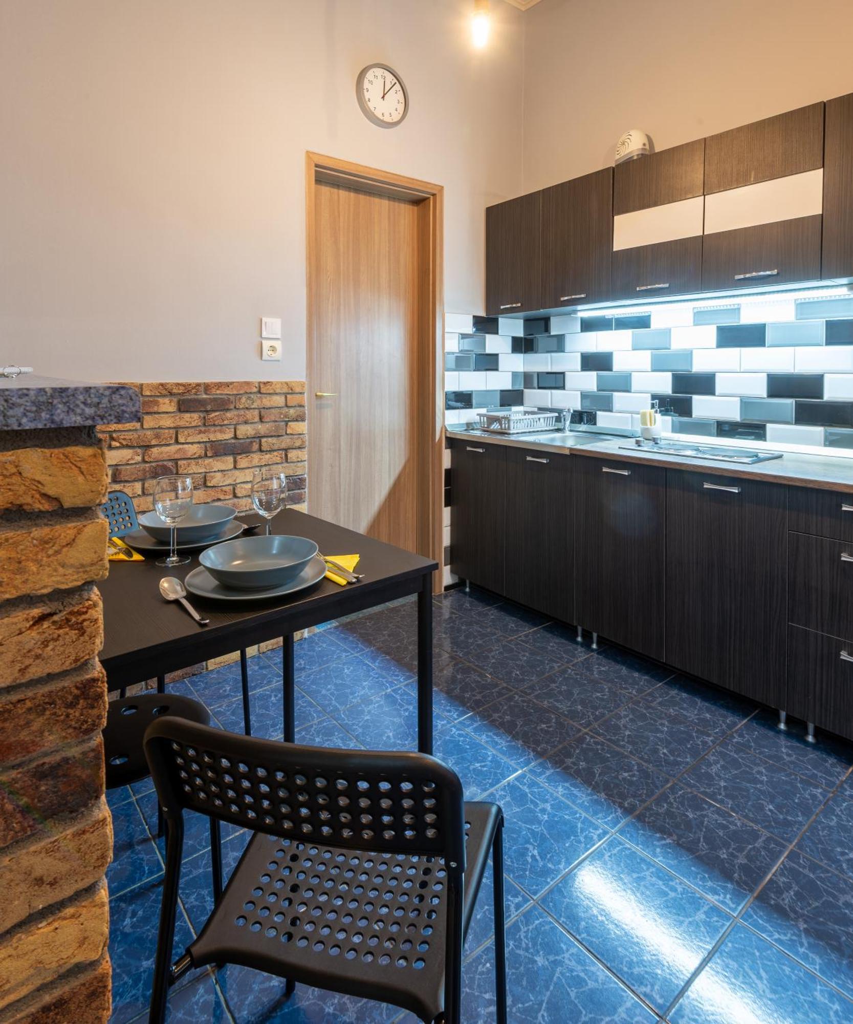 With Good Transport Link 2 Apartamento Budapest