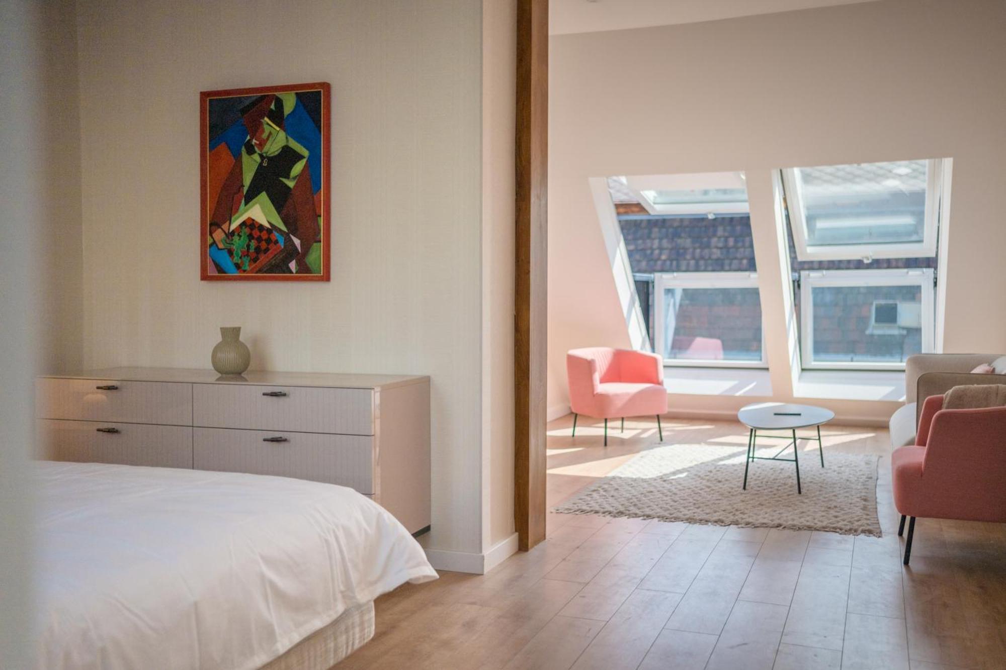 Luxury 3 Bedroom, 3 Bathroom Loft With Terrace At Opera Apartmán Budapest