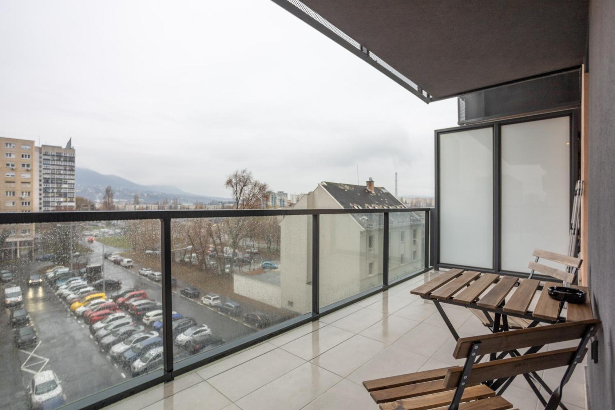 Appartamento Waterfront Azure Loft With Free Parking *