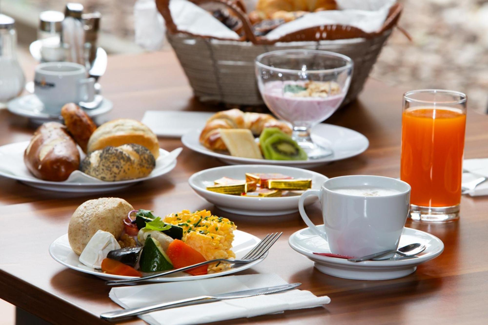 Hotel Regnum