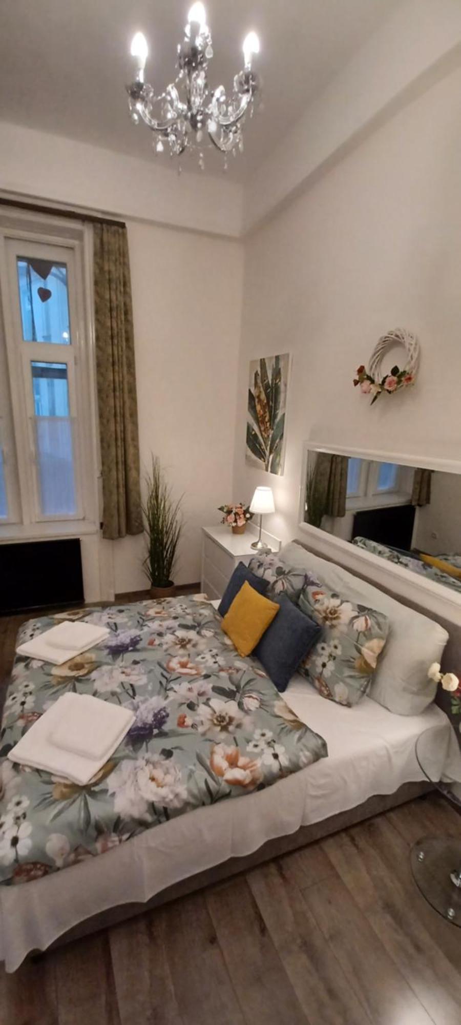 Palace2 * Budapest