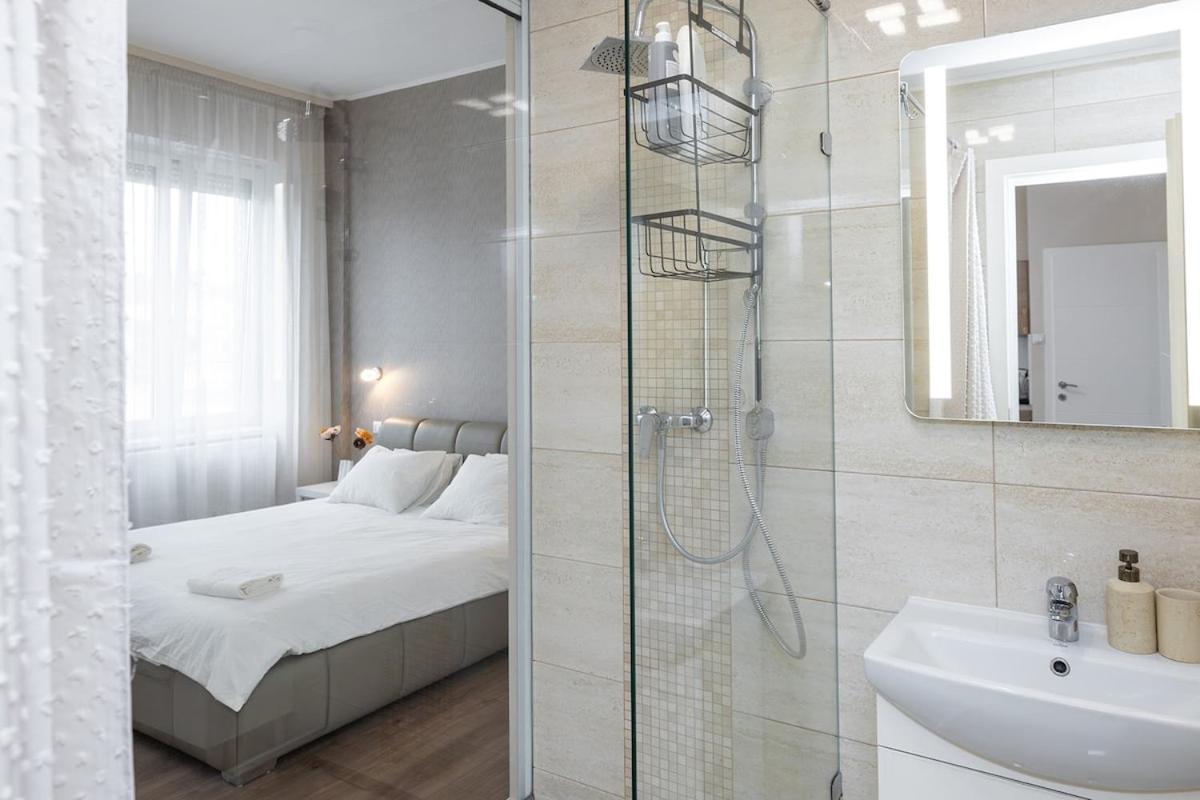 Center Apartment! Apartamento Budapest