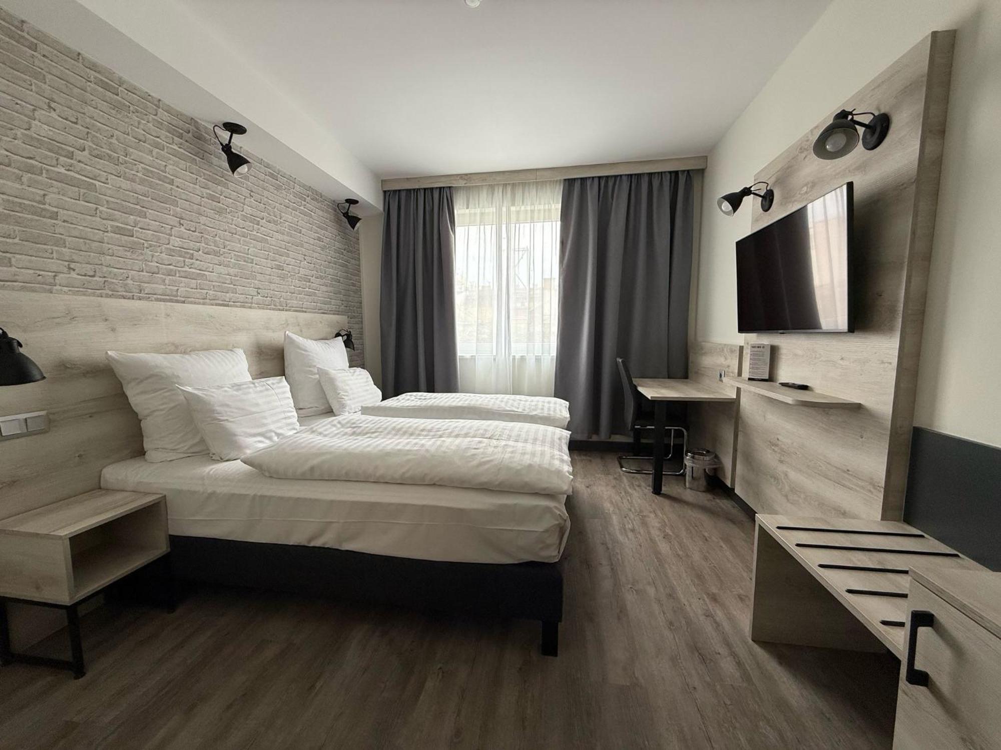 Nexto Dormero 4*