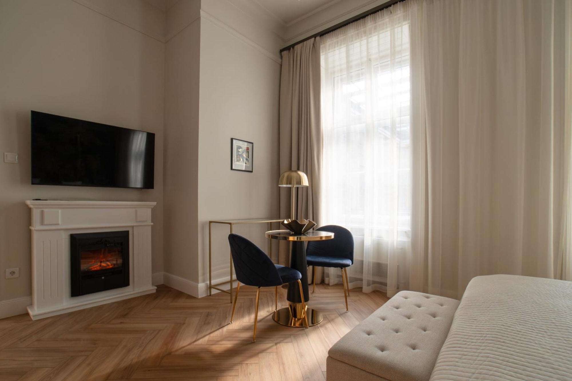Harmonia Palace Appartement *