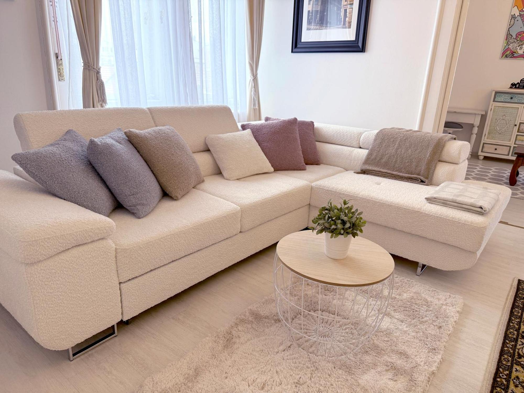 Elegant 125m2 In Center Of