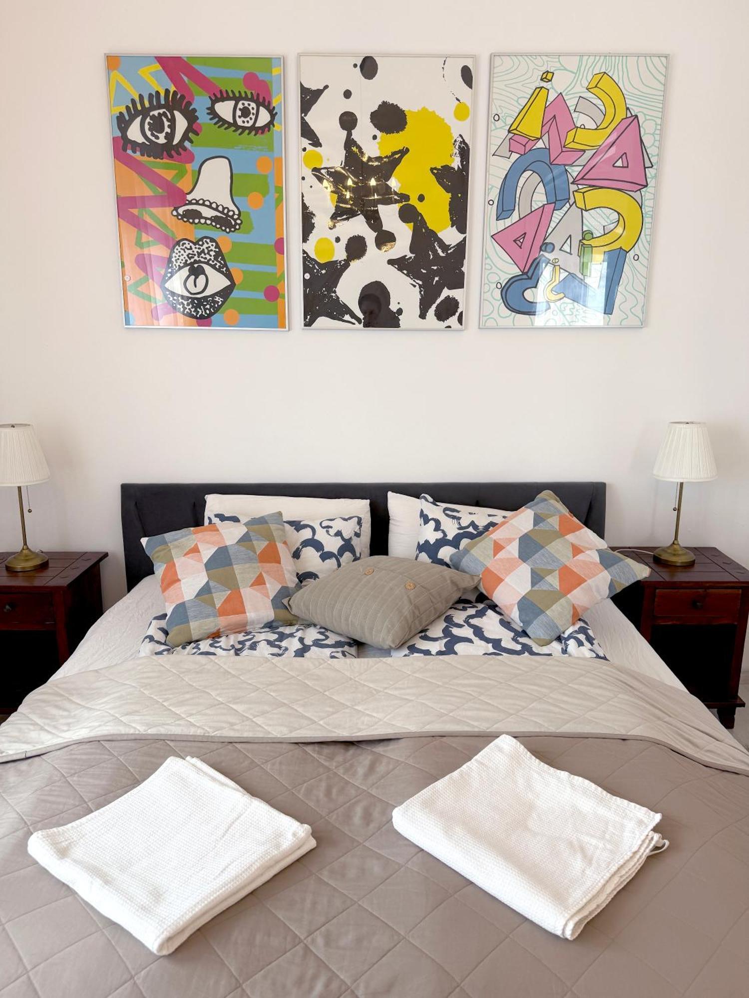 Elegant 125m2 In Center Of