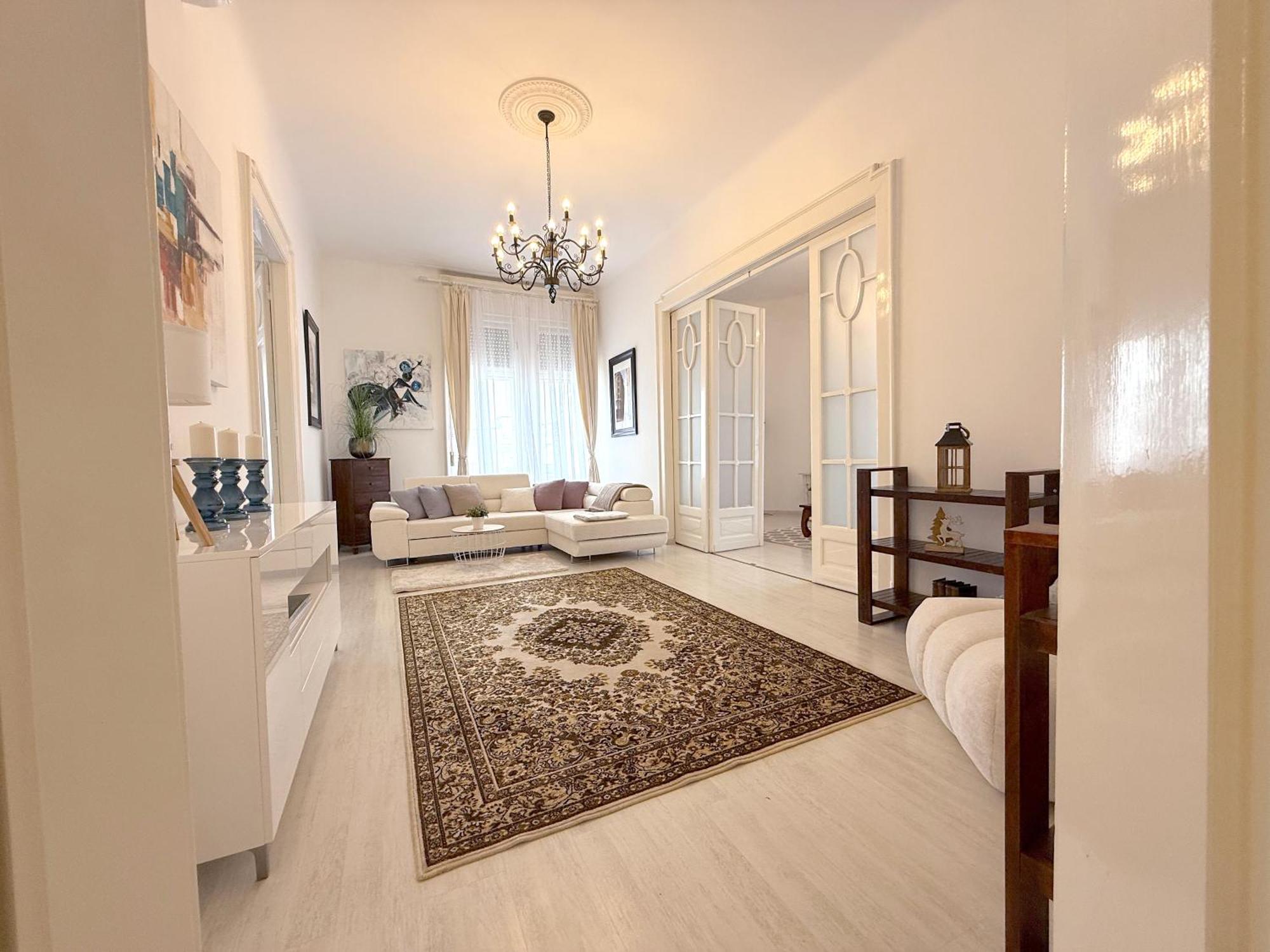 Apartamento Elegant 125m2 In Center Of
