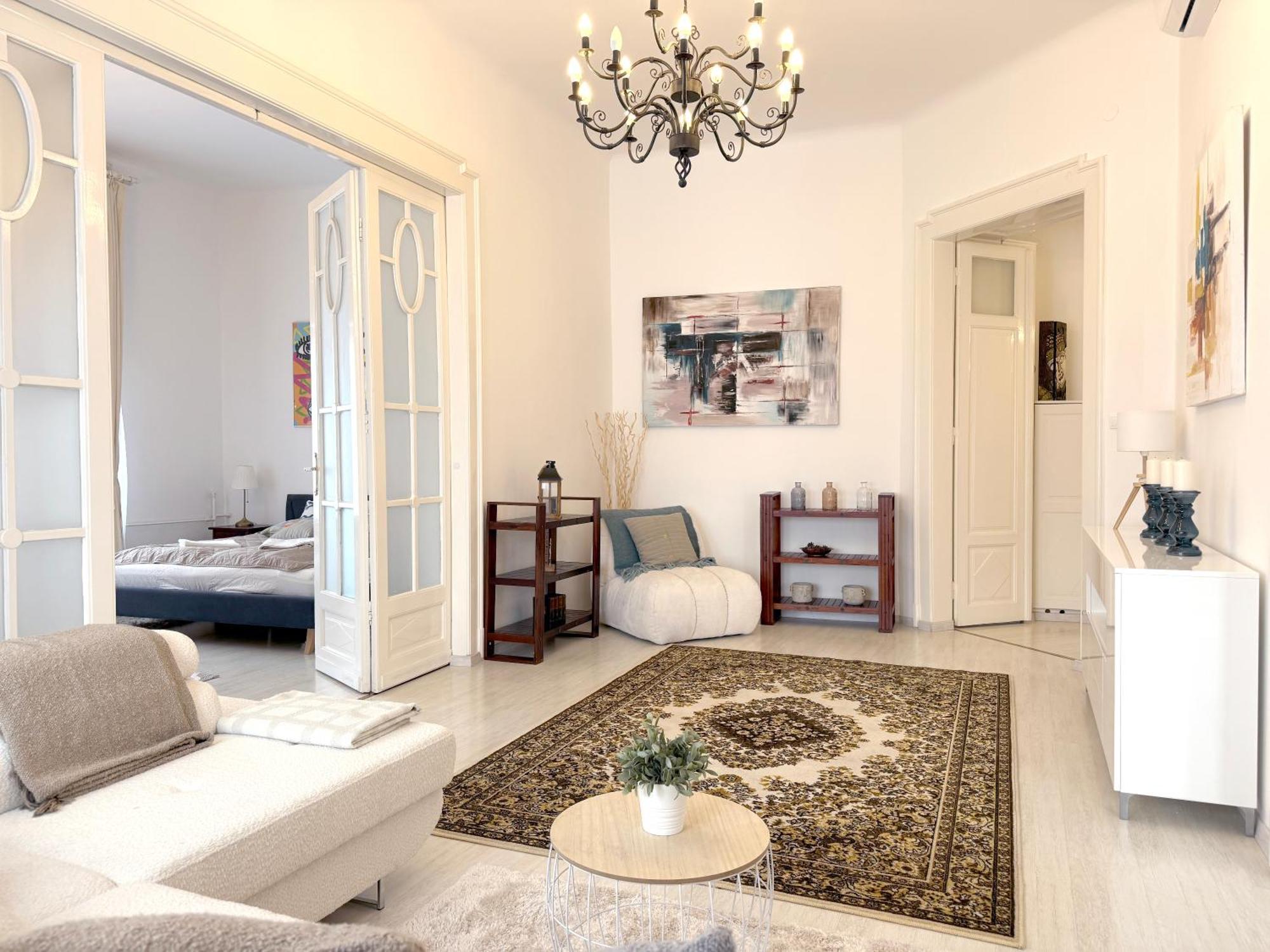 Elegant 125m2 In Center Of Apartmán Budapešť