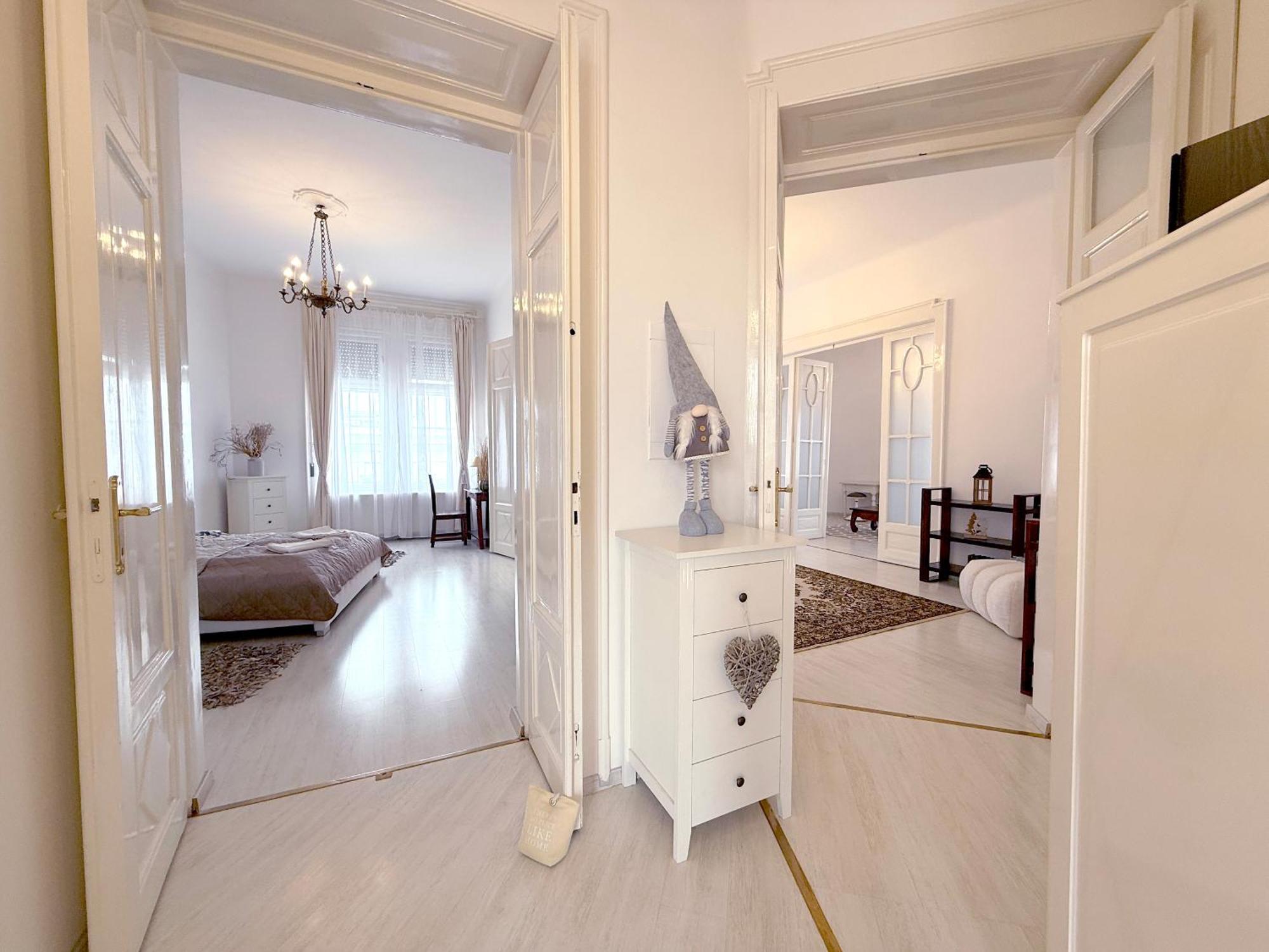 Elegant 125m2 In Center Of Apartamento