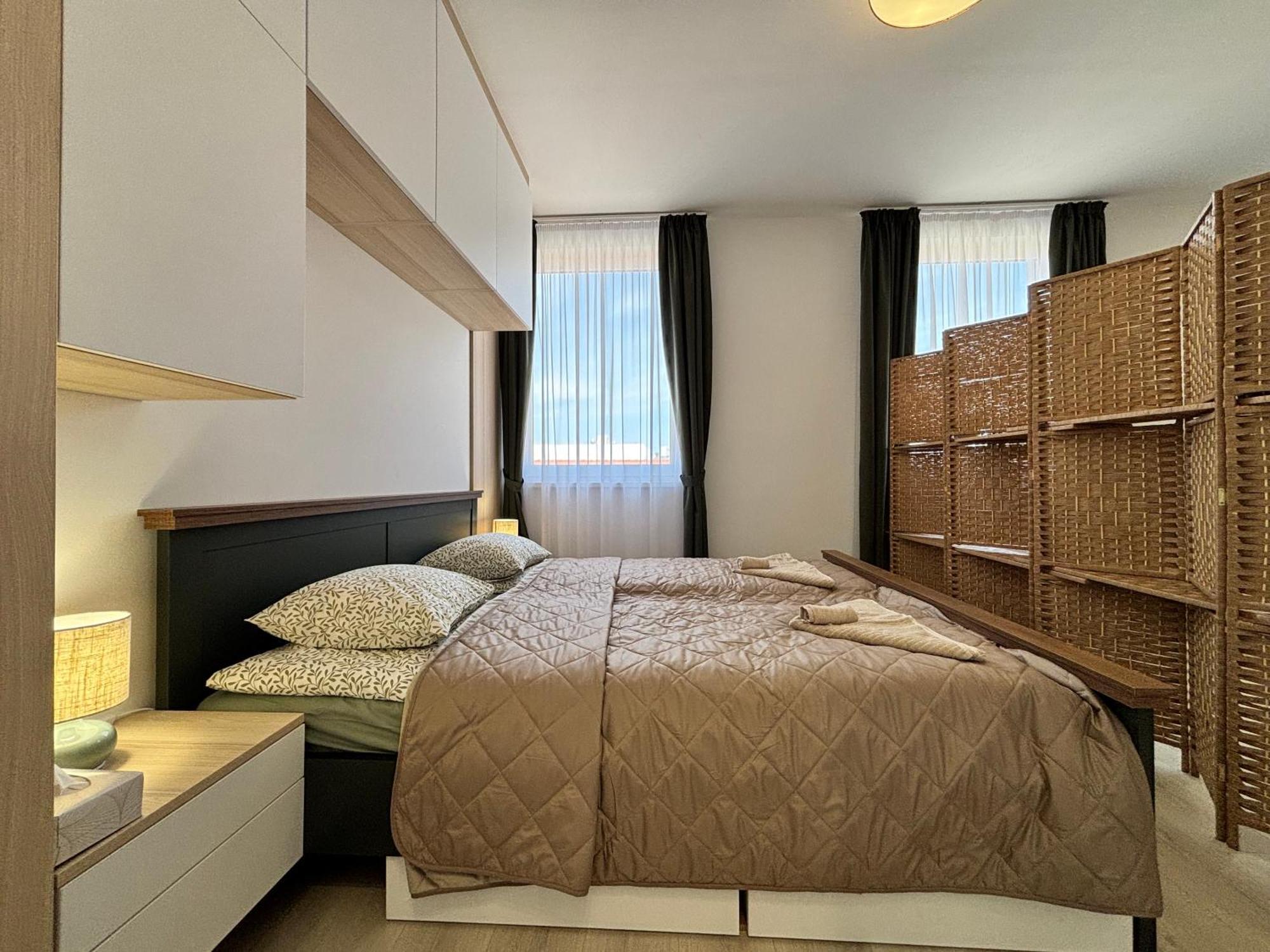 Spirit With Free Parking Apartment