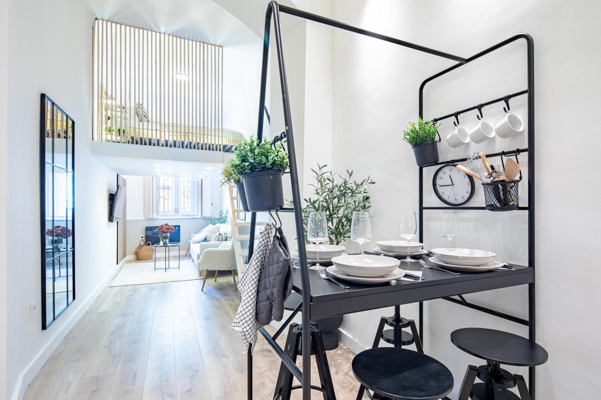 - Modern - Superb Style Budapest