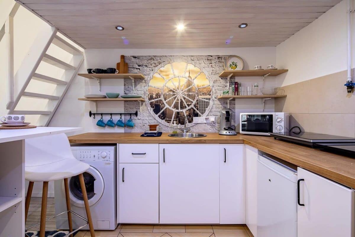 Charming Cozy Downtown Heaven For 2 * Budapešť