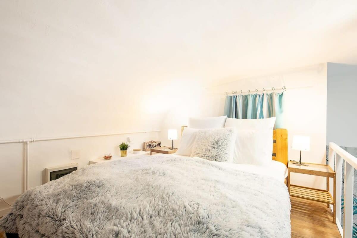 Charming Cozy Downtown Heaven For 2 * Budapešť